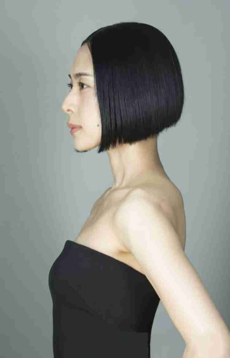 横顔が綺麗な有名人