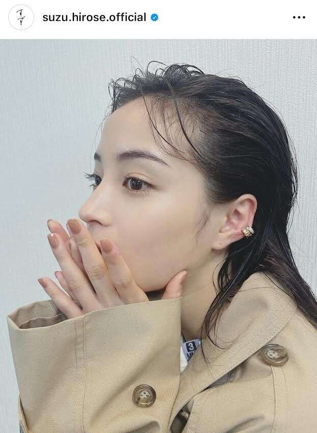 横顔が綺麗な有名人