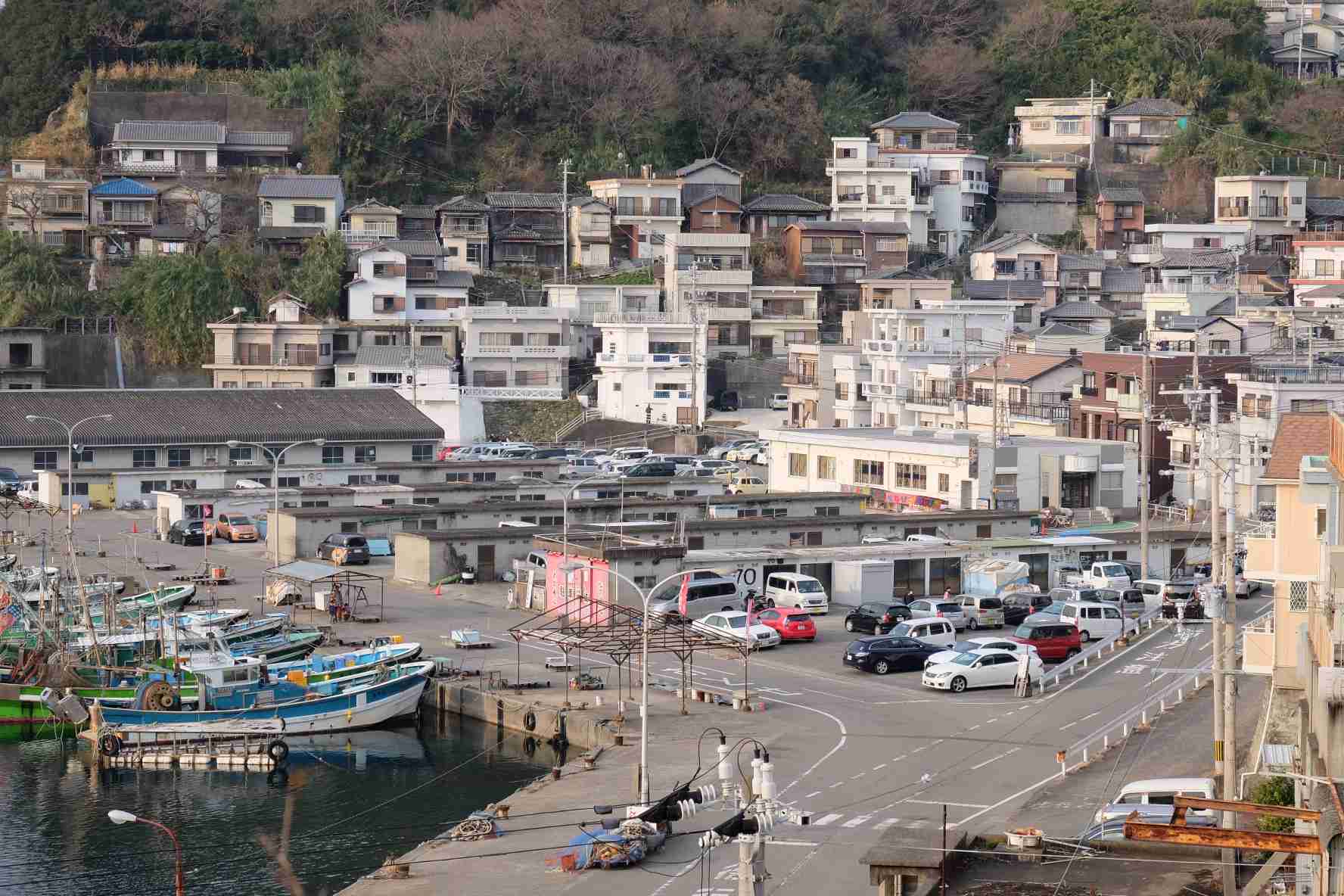 港町、湾のある街に憧れる