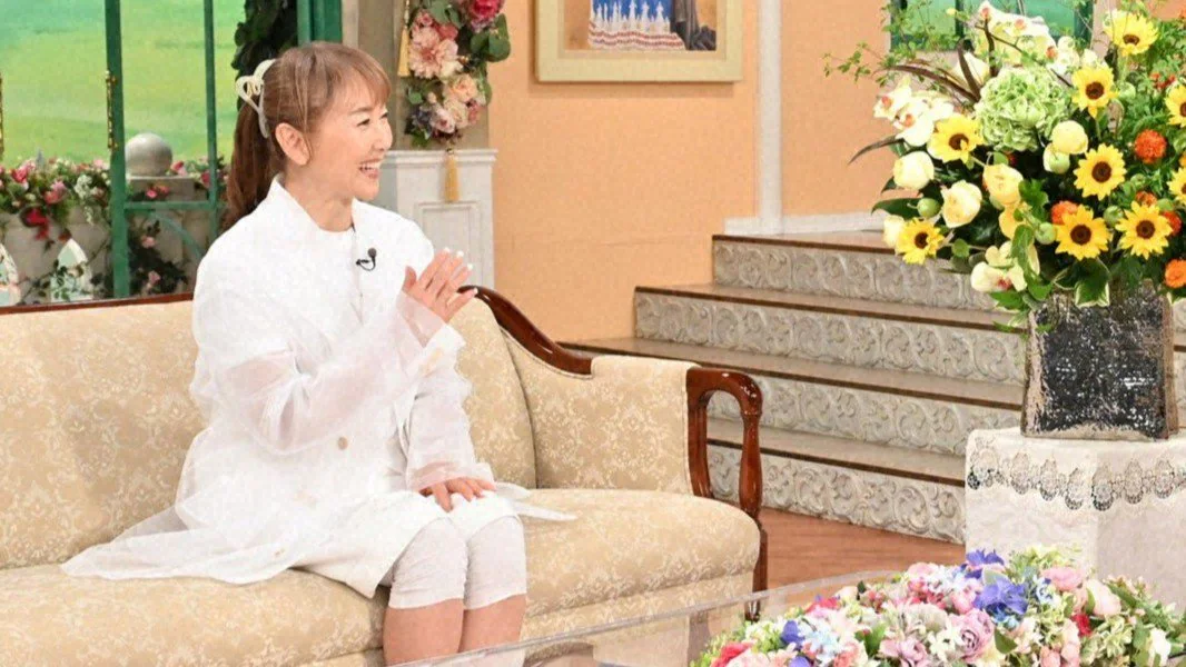 東ちづる 2歳下夫が脳神経の病発症し「障害者手帳3級」「車椅子」も現在の生活は 海外にも「2人で」