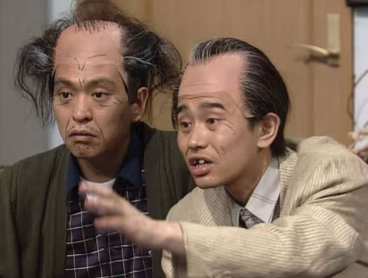 「かなり小さくなって…」大腸がんで人工肛門…松本人志〝青森訪問〟姿に心配の声続々「脂肪のない感じが痛ましい」「無理せずに」