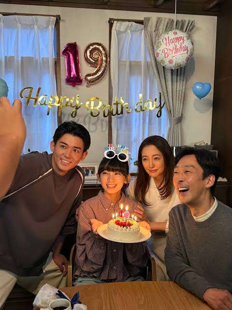 芸能人が誕生日を祝ってる画像を貼るトピ