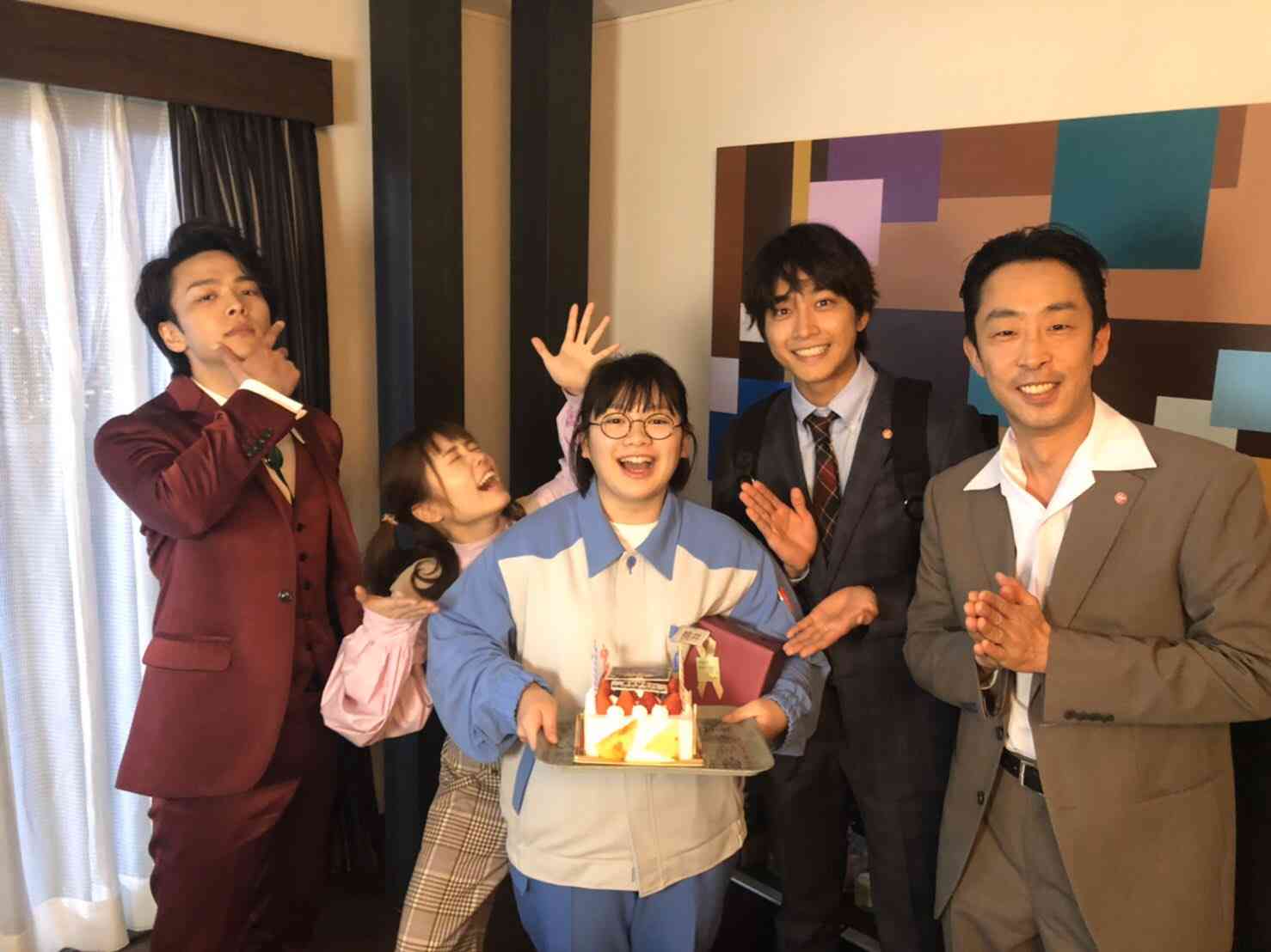 芸能人が誕生日を祝ってる画像を貼るトピ