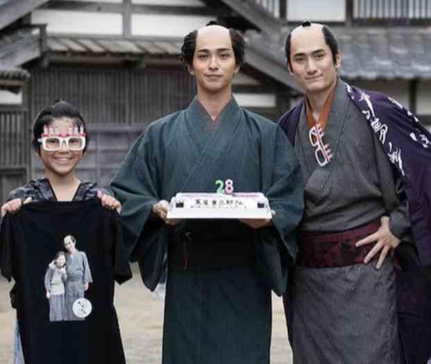 芸能人が誕生日を祝ってる画像を貼るトピ