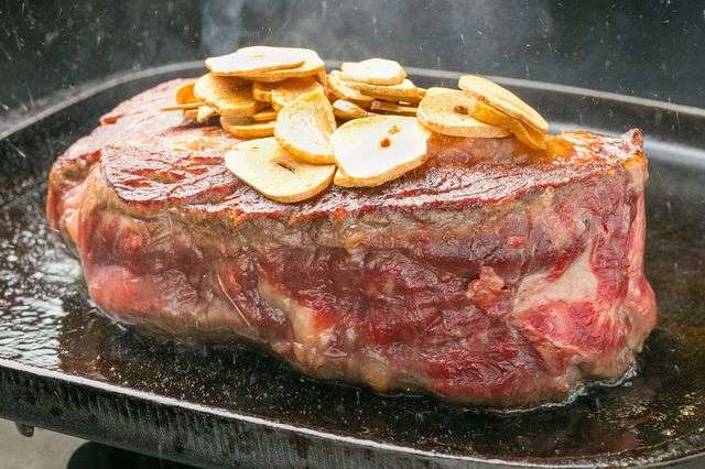 朝ガッツリ食べる人いますか?