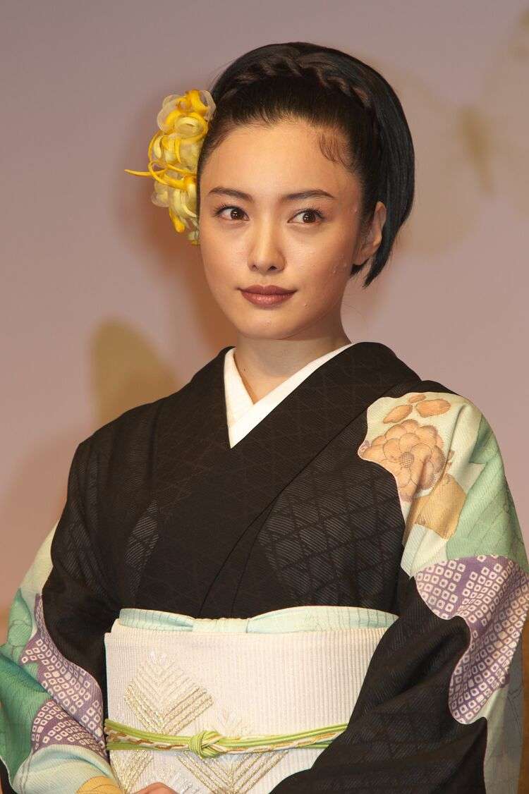 【画像】芸能人の着物・浴衣!Part6