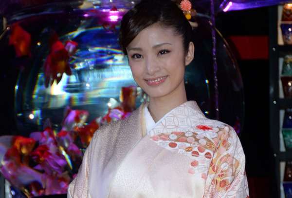 【画像】芸能人の着物・浴衣!Part6