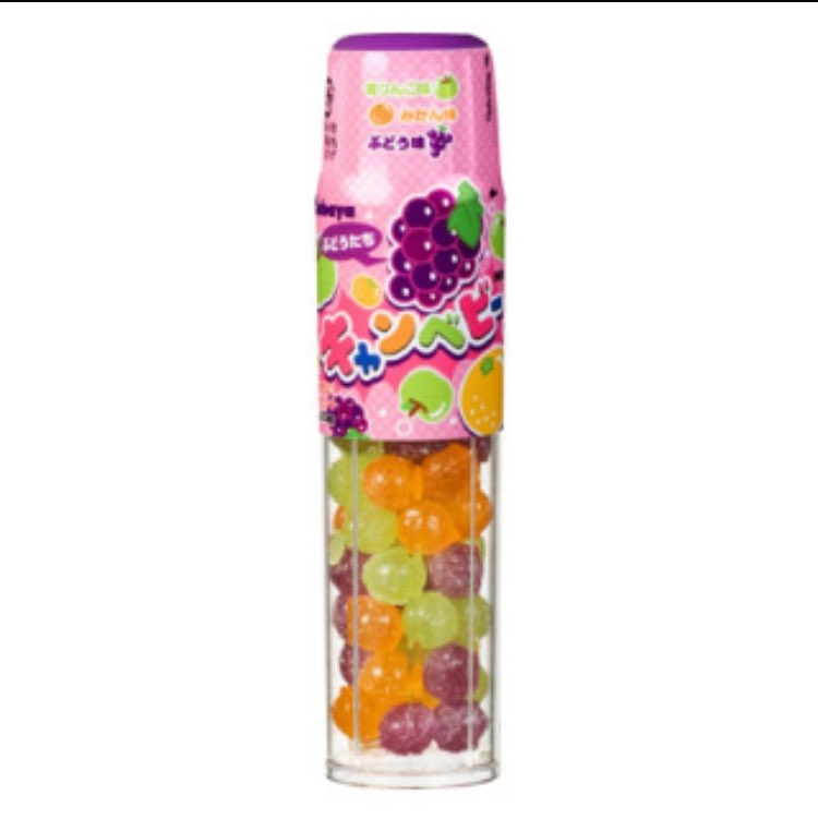 懐かしいパッケージを貼るトピ