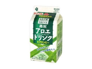 懐かしいパッケージを貼るトピ