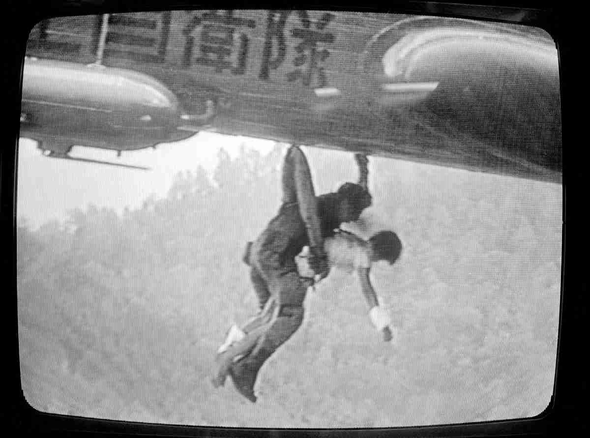 日航機墜落事故から41年 きょう遺族らが慰霊登山へ 犠牲者悼み灯籠流し 「空の安全」など願う