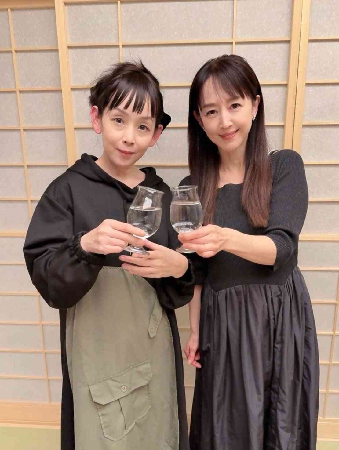 お人形さんみたいに見える有名人の画像PART4