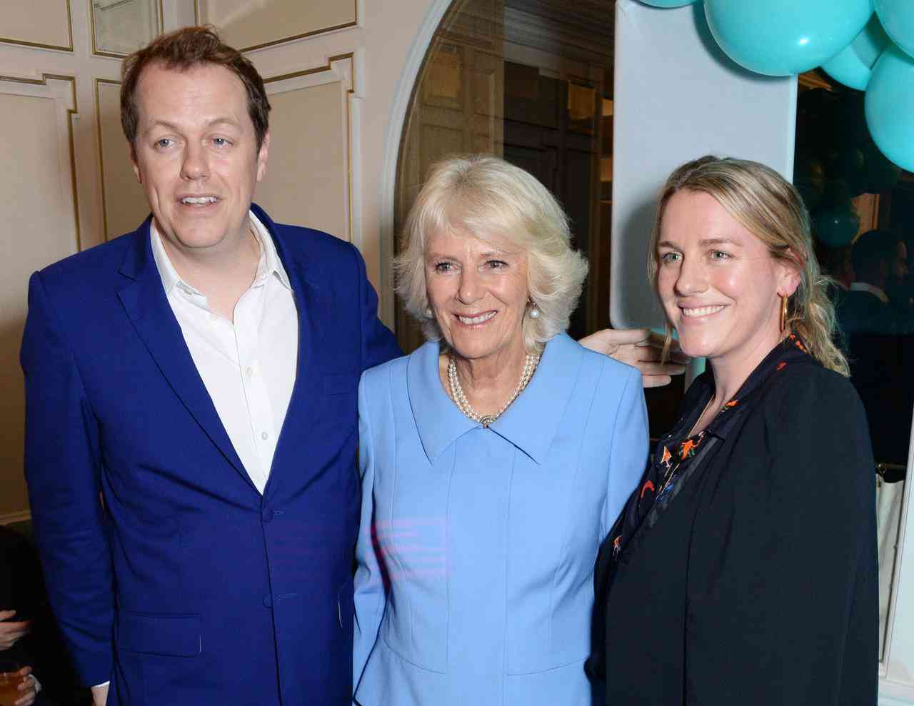 英ヘンリー王子とメーガン妃、英国帰国へ