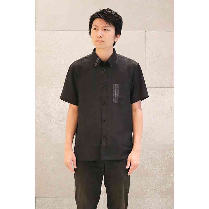 猛暑でも喪服は変わらない? 夏の葬儀、4割が“式前から疲弊” 広がる涼しい礼服とレンタルサービス