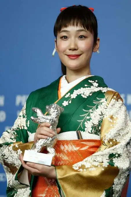 「素朴」って、褒め言葉だと思いますか