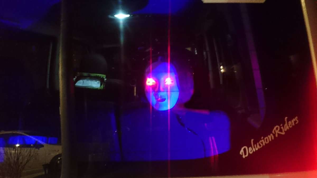 家の前に「不審なマーキング」。見つけたら取る前にやるべき2つの行動を警視庁が呼びかけ。具体例の紹介も