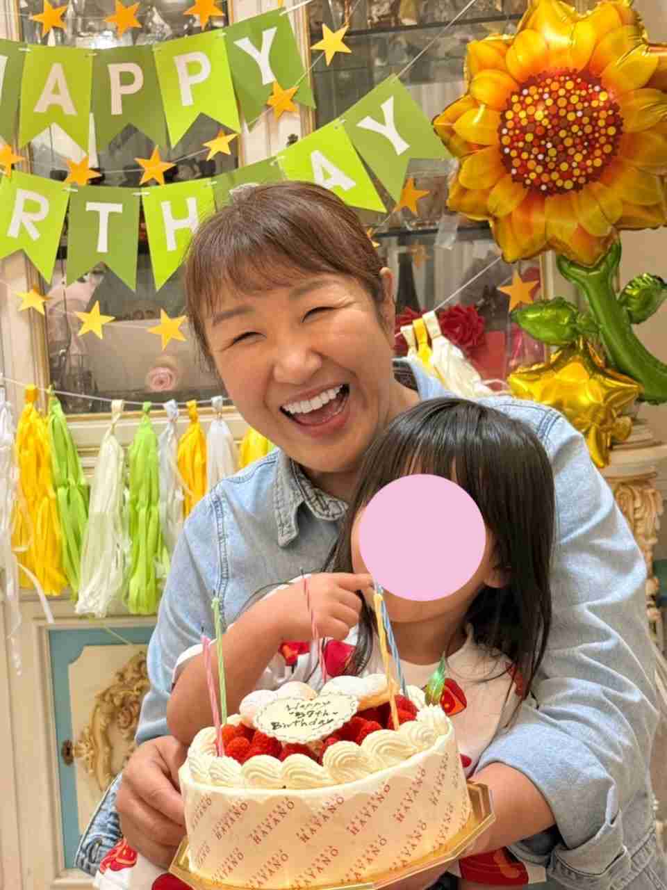 北斗晶、初孫の3歳誕生日プレゼントの中身を「UFOキャッチャーをやってかき集めました」