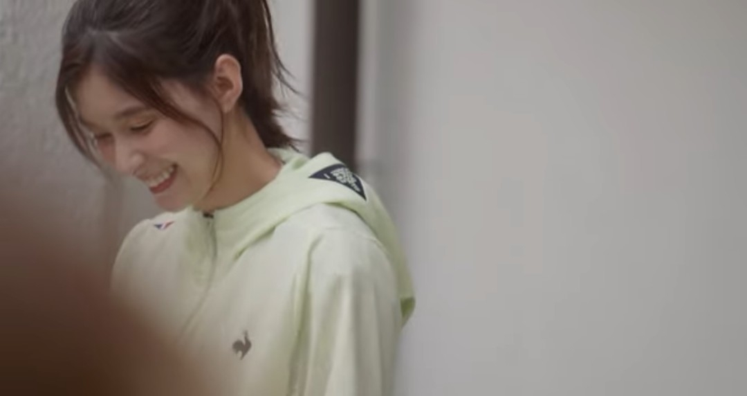 芳根京子、パリで見せた “ブカブカヒール” 姿に「かわいそう」の声…綾瀬はるかも苦戦した世界ブランドのサイズ感