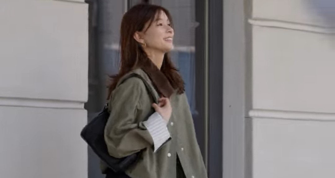 芳根京子、パリで見せた “ブカブカヒール” 姿に「かわいそう」の声…綾瀬はるかも苦戦した世界ブランドのサイズ感