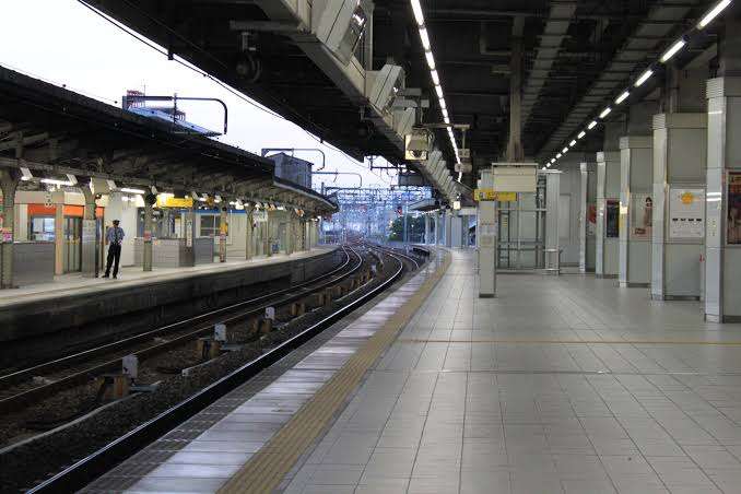 電車の順番抜かし