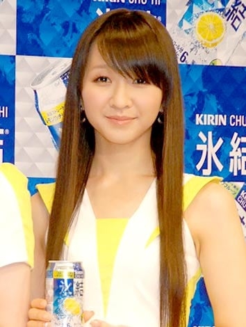 Perfumeあ~ちゃん、イタリアで挙式!コールドスリープ中に3人集合「花嫁姿美しい」「泣けちゃう」