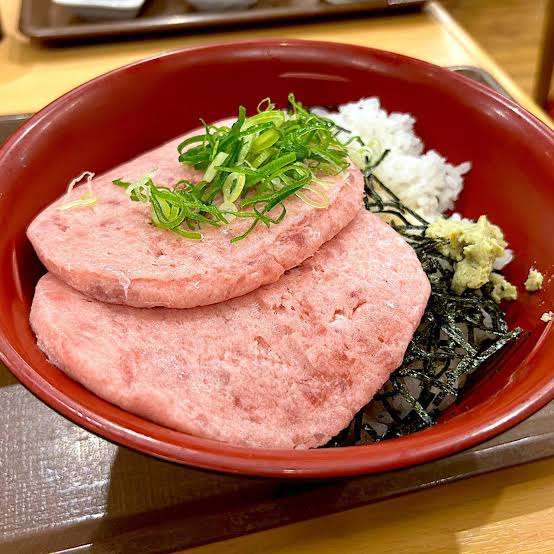 私以外頼んでいないと思うチェーン店のメニュー。
