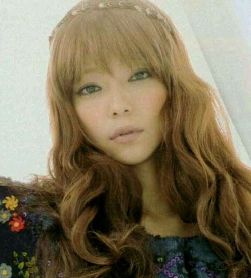 前髪ありが似合う、前髪無しが似合う人の特徴