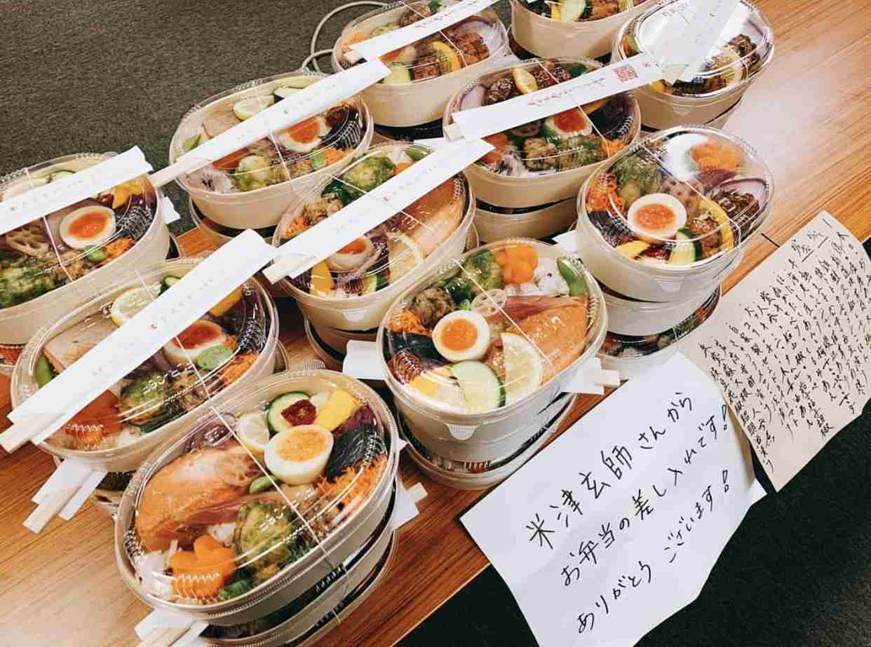 芸能人の差し入れが見たい part29