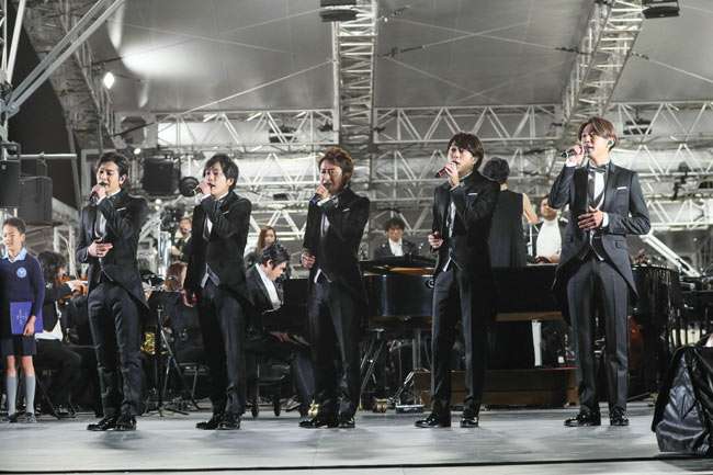 嵐が国民的アイドルに上り詰めれた理由を考えたい