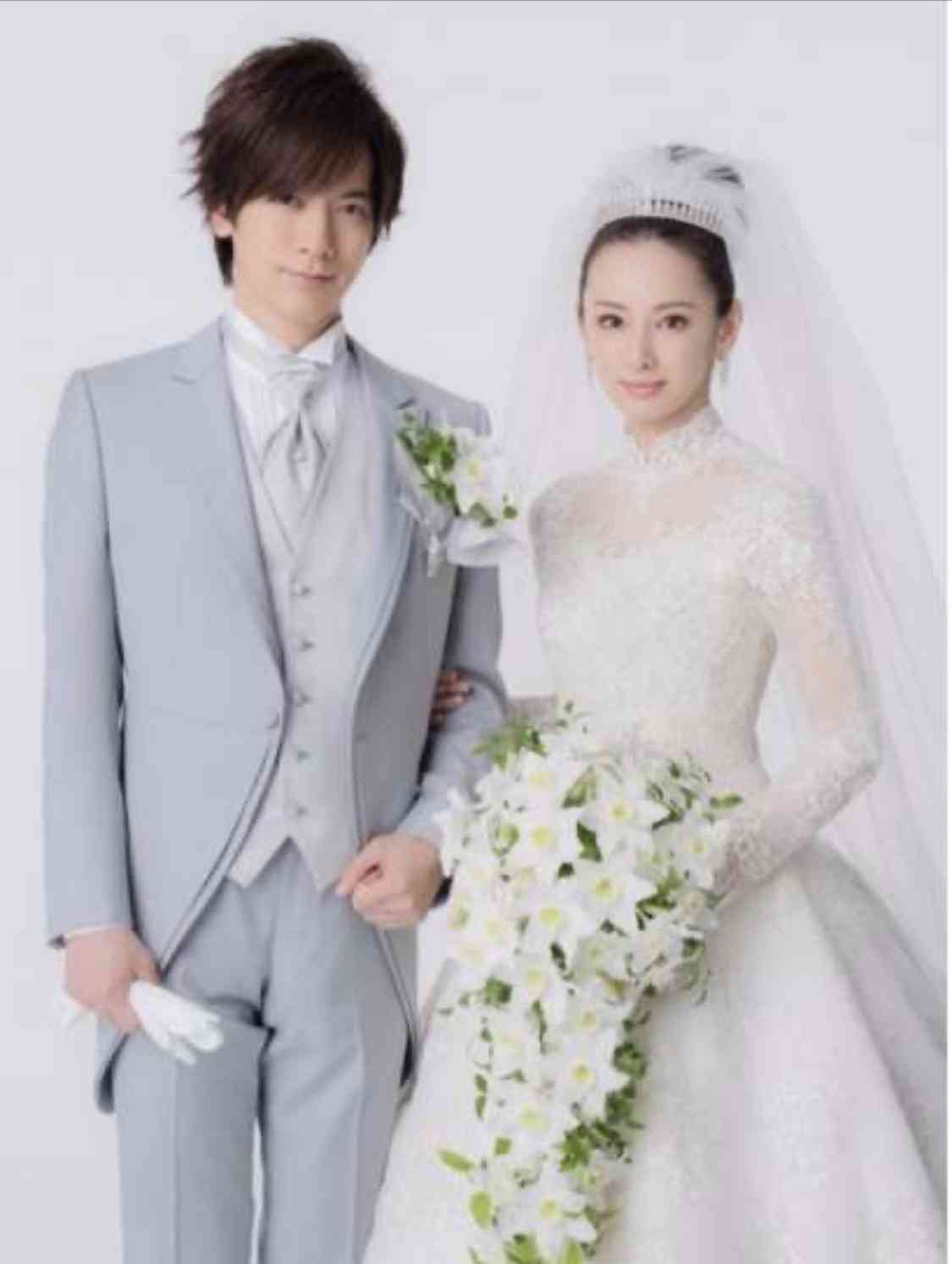色んな芸能人の結婚会見が見たい Part3