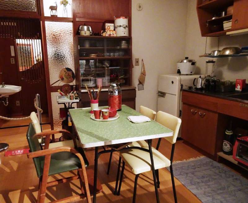 食事時以外でダイニングテーブル使ってますか？