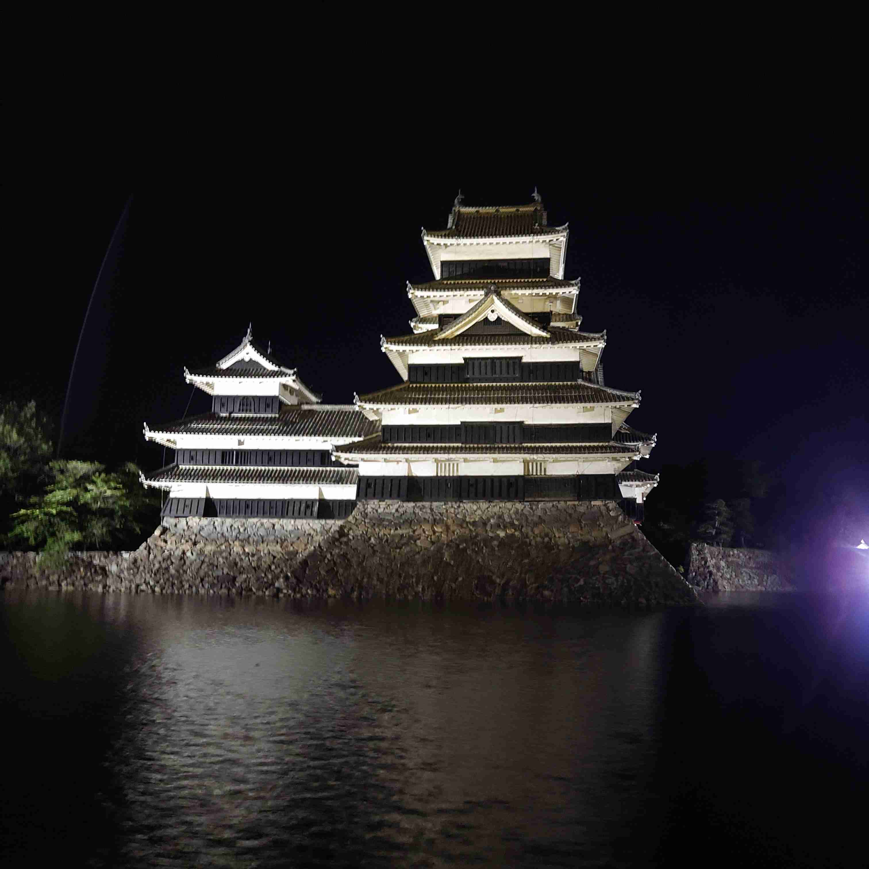 好きなお城の画像貼って