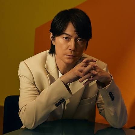 この人はおじさま？おじさん？