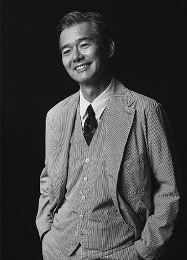 この人はおじさま？おじさん？