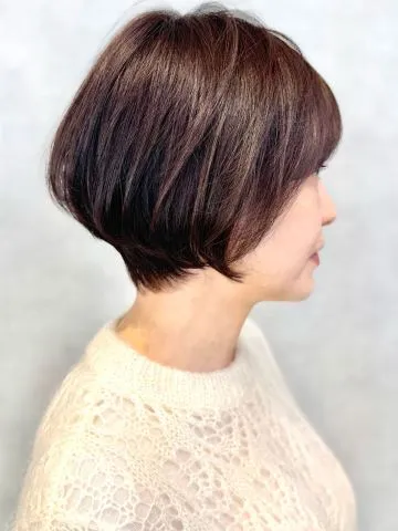 ショートヘアの人、ちょっと来てくれませんか?