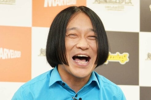 ショートヘアの人、ちょっと来てくれませんか?