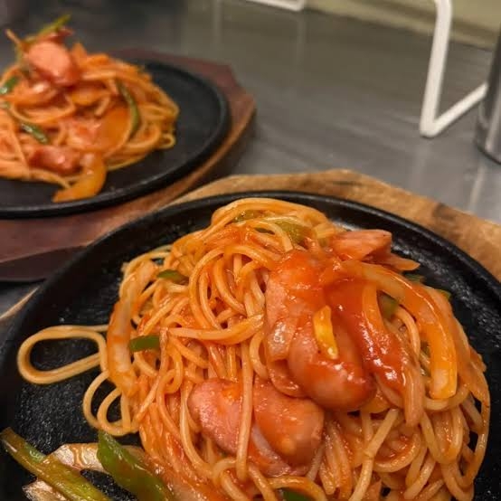 世界各国の麺類が好きな人