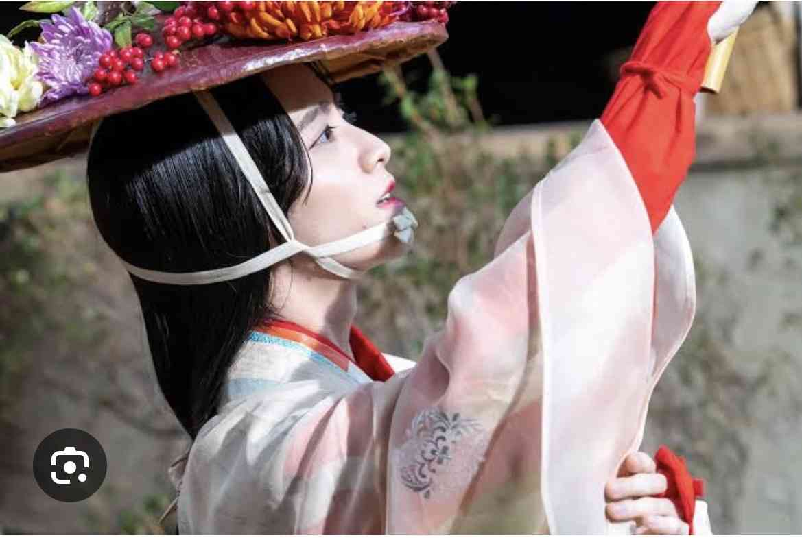 男性が女性に、女性が男性に見えた芸能人の画像トピ
