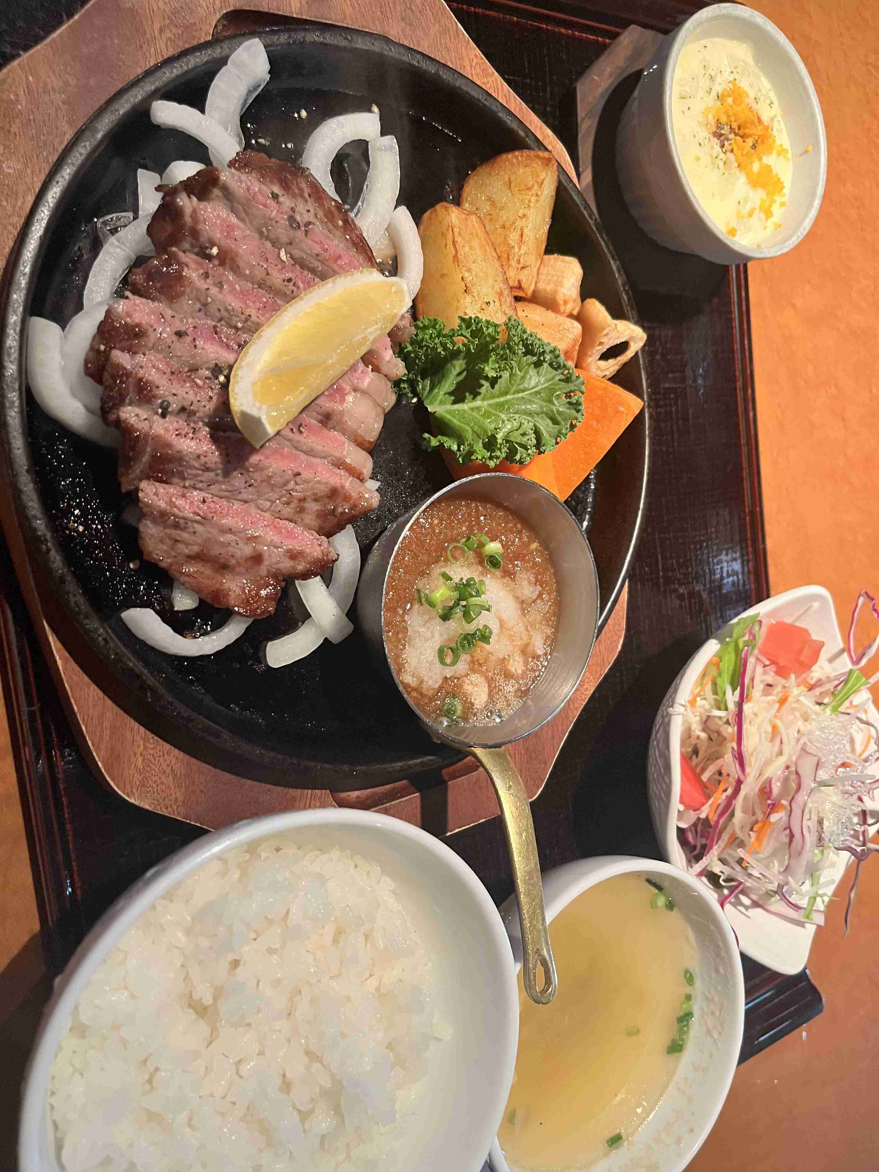 皆さんのフォルダに入ってる美味しそうな写真見たい。