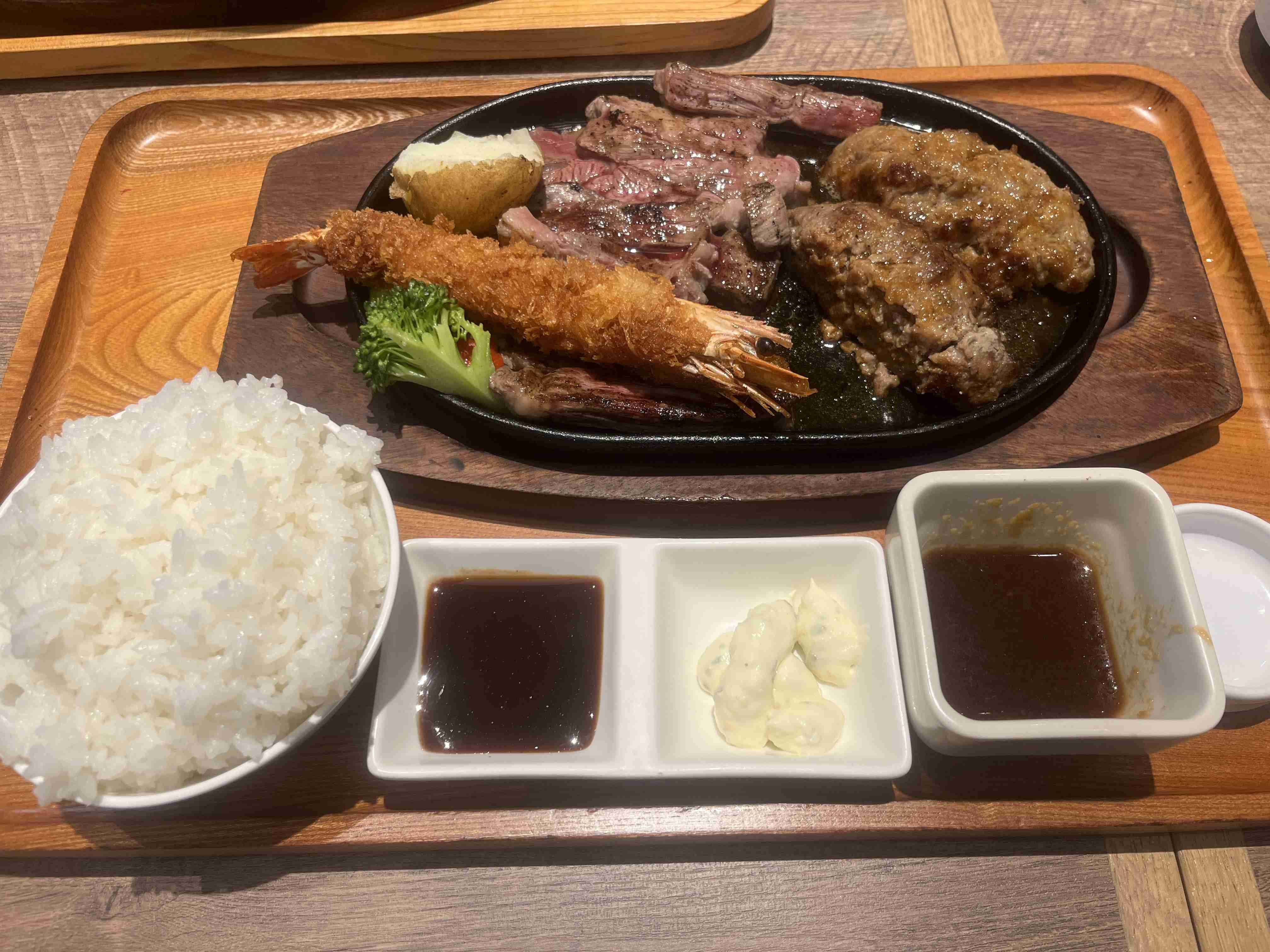 皆さんのフォルダに入ってる美味しそうな写真見たい。