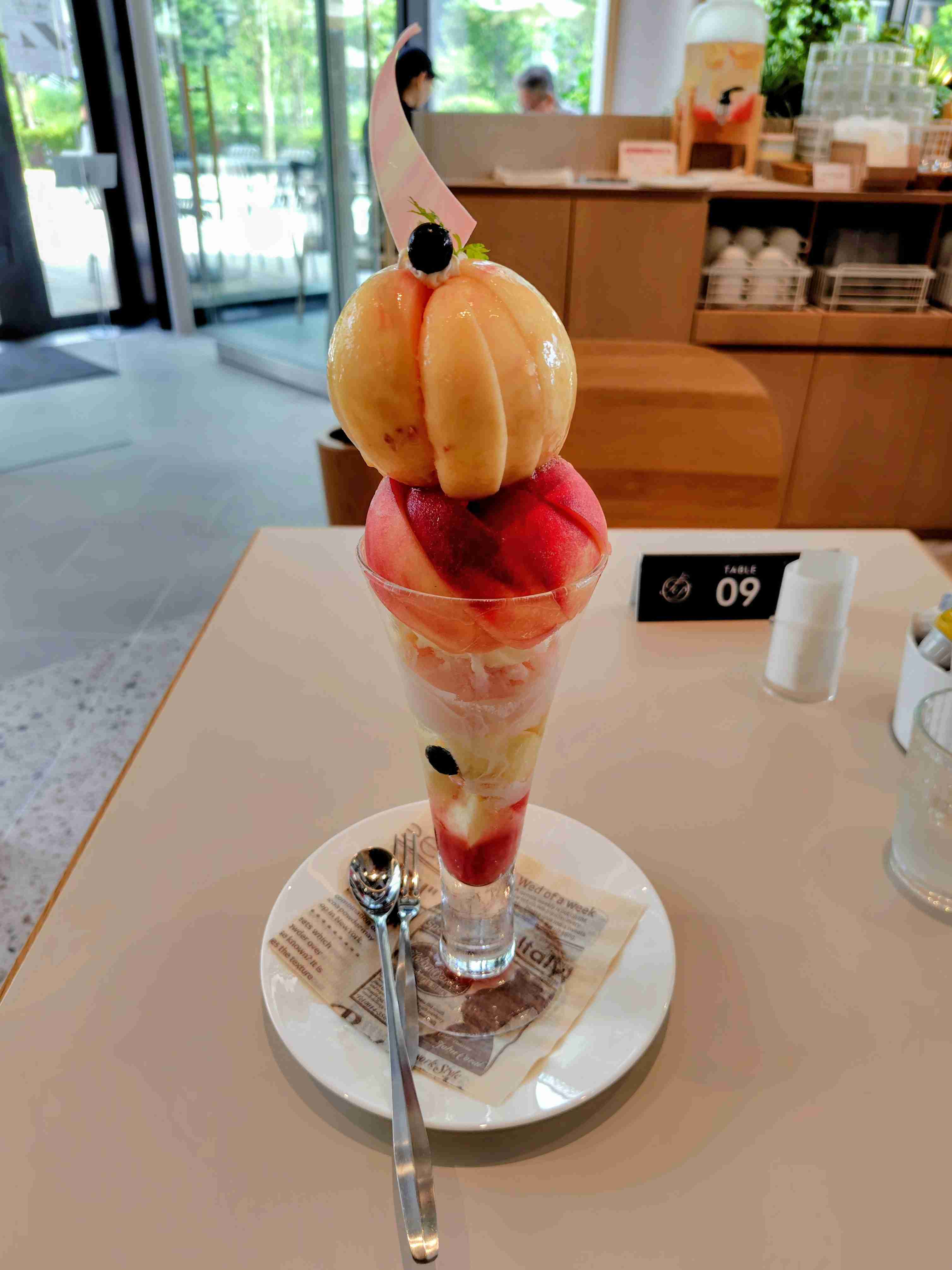 パフェが好きな人