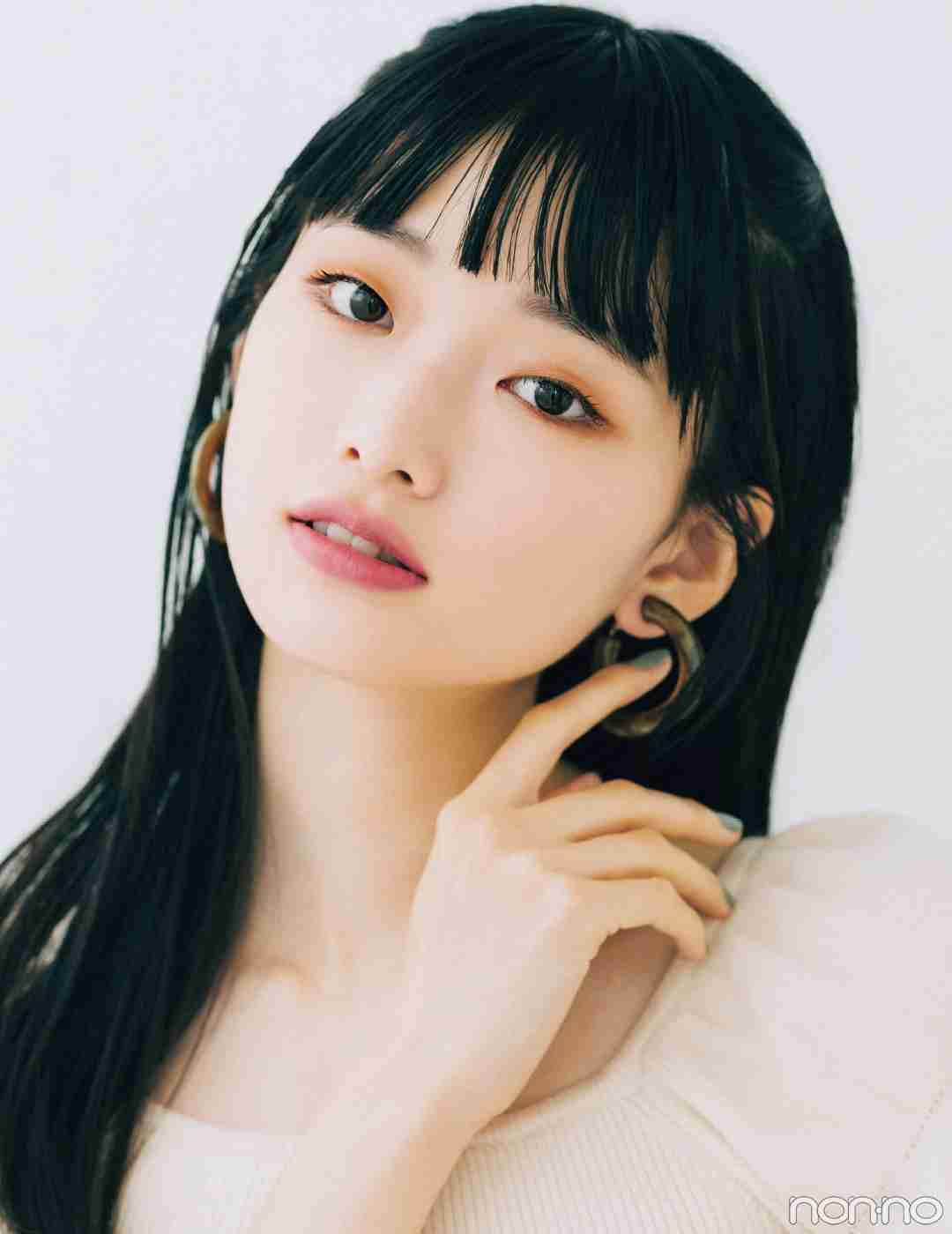 「なぜ美容雑誌に出てくるモデルは二重まぶたばかり？」編集者に疑問をぶつけたらわかった意外なこと