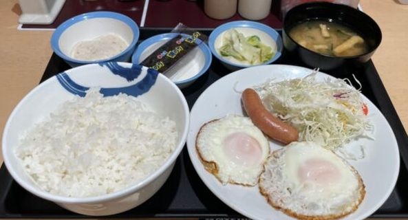 チェーン店で一番好きなモーニングは何ですか？