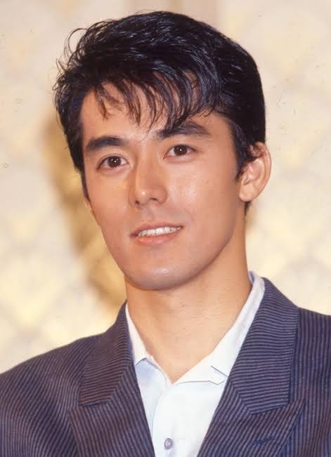 【県庁の「野崎さん」】「VIVANT」ロケ地PRで鳥取県職員が阿部寛さんの顔真似で広報活動したら…「一瞬見間違えた」「本物かと思った」SNS大反響「とにかく驚いています」 娘はテレビに映る阿部さん見て「パパだ」