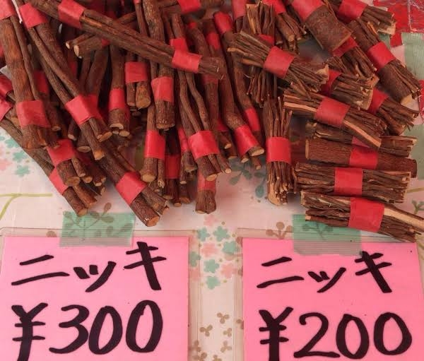 【大人の味?】ニッキ飴って本当に美味しい?