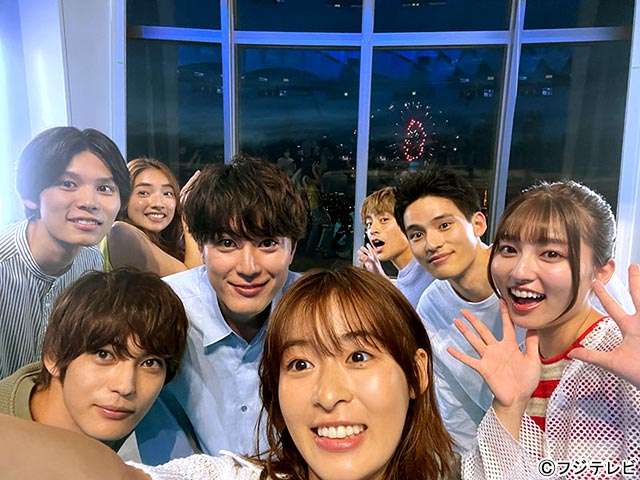 芸能人の集合写真を貼るトピ