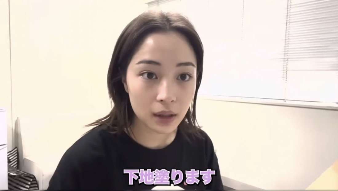 芸能人の「驚きのすっぴん公開」って、どこまで信じてますか?