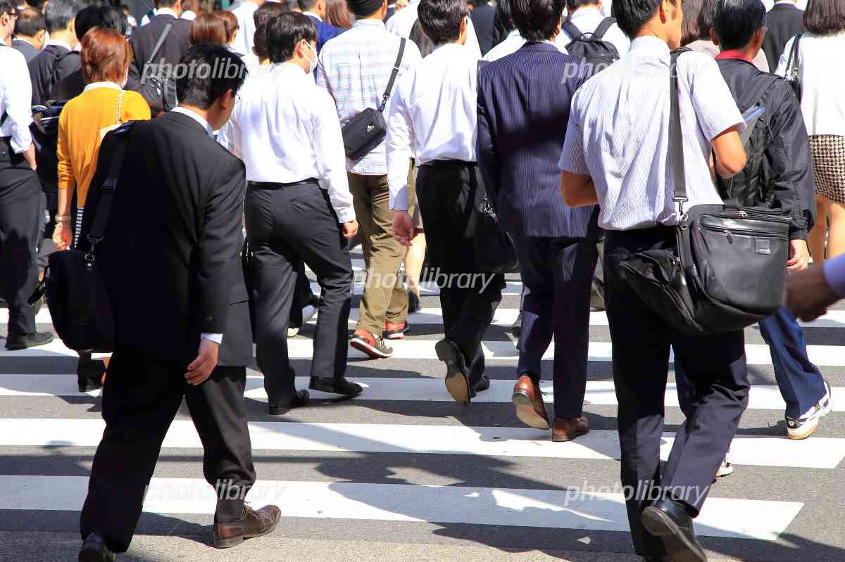 ゾロゾロ歩く朝の通勤中の会社員を見るのが苦痛