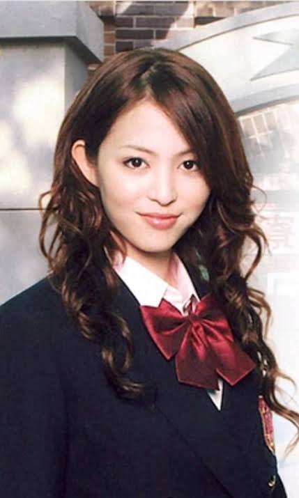 芸能界引退から6年…岩佐真悠子が介護士としてCM出演　39歳の現在“自分らしく働く”姿描く