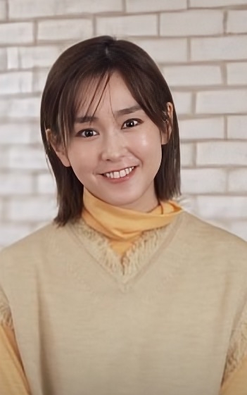 桐谷美玲、秋の“細見えコーデ”に「いっぱい食べて」心配の声…「育児は毎日が戦争」明かしていた素顔