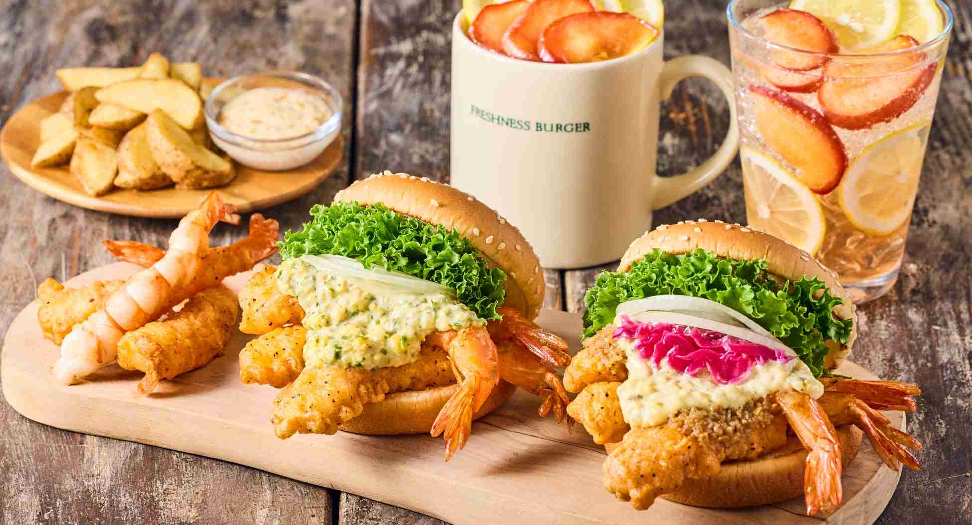 分厚いハンバーガーやサンドイッチ、きれいに食べられますか?